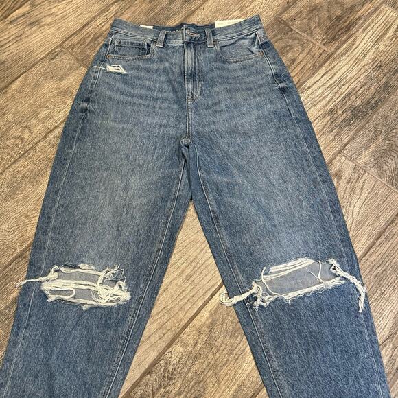 American Eagle NWT Relaxed Mom Jean Size 2/26W - Picture 7 of 9